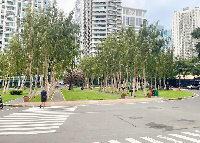 Best Staycation In Bgc Central #Aatft13J